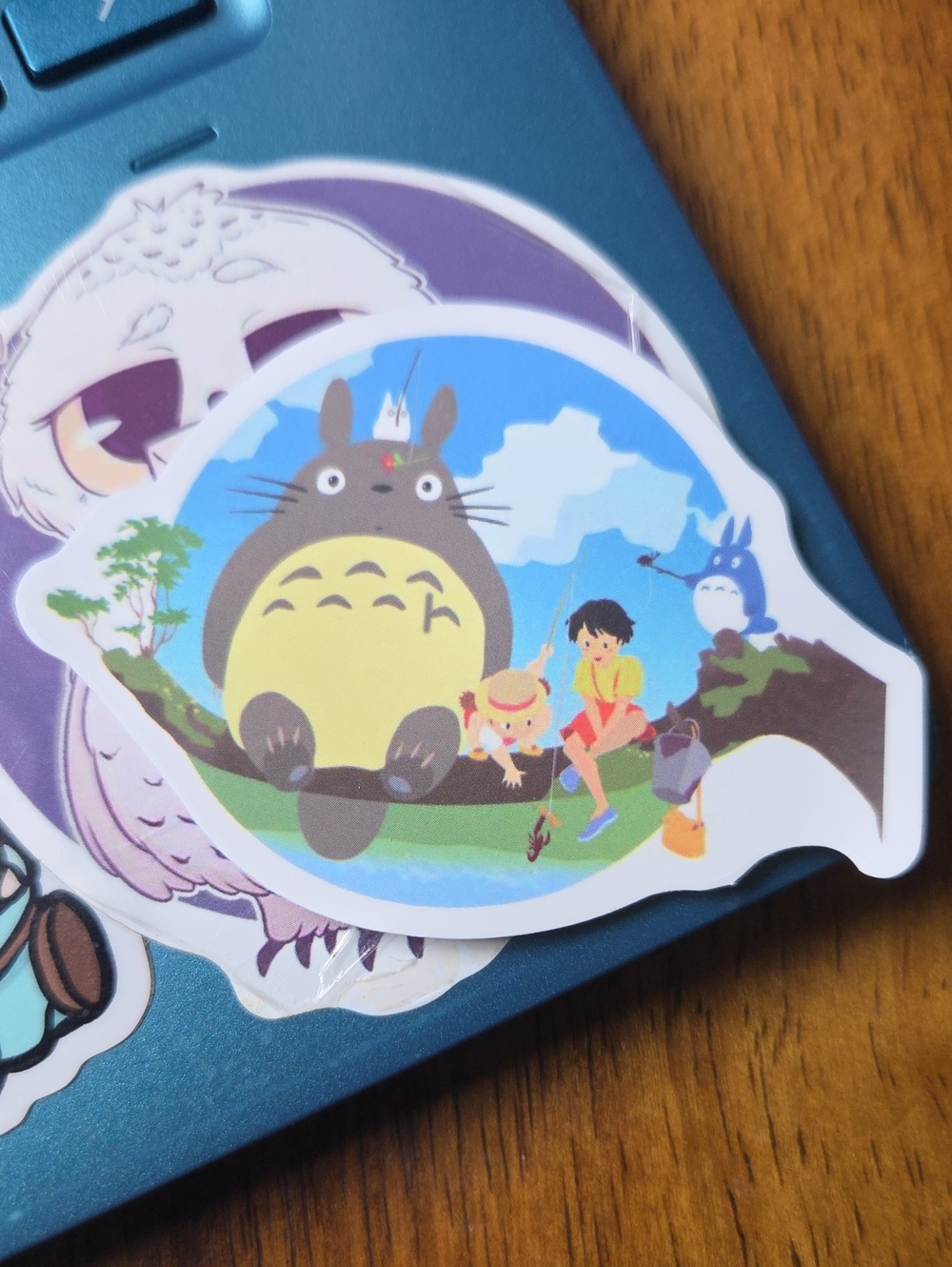 Totoro Vinyl Laptop Sticker - Blue